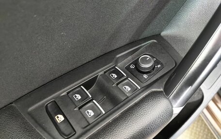 Volkswagen Tiguan II, 2017 год, 2 291 000 рублей, 19 фотография