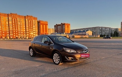 Opel Astra J, 2013 год, 730 000 рублей, 1 фотография