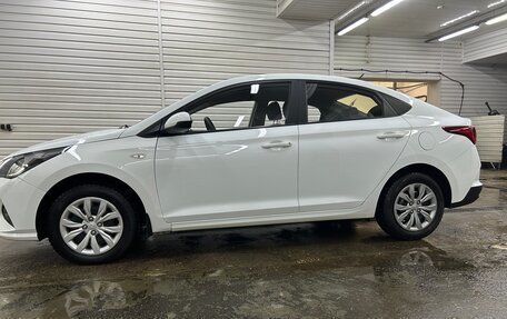 Hyundai Solaris II рестайлинг, 2021 год, 1 650 000 рублей, 3 фотография
