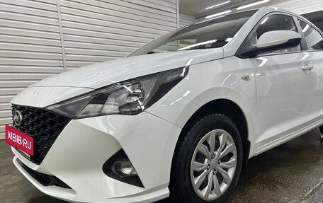 Hyundai Solaris II рестайлинг, 2021 год, 1 650 000 рублей, 2 фотография