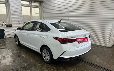 Hyundai Solaris II рестайлинг, 2021 год, 1 650 000 рублей, 5 фотография
