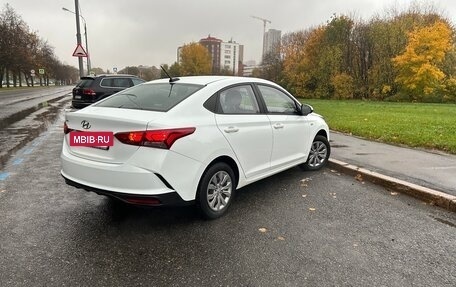 Hyundai Solaris II рестайлинг, 2021 год, 1 650 000 рублей, 29 фотография
