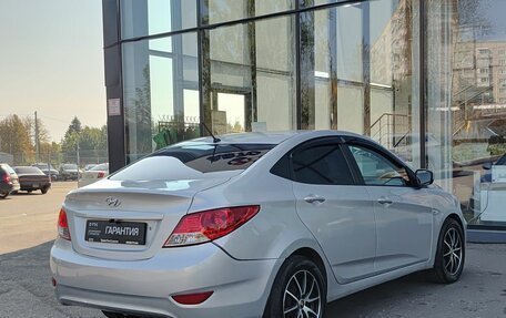 Hyundai Solaris II рестайлинг, 2013 год, 650 000 рублей, 5 фотография