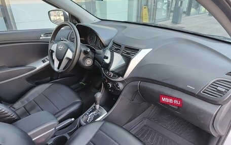 Hyundai Solaris II рестайлинг, 2013 год, 650 000 рублей, 11 фотография