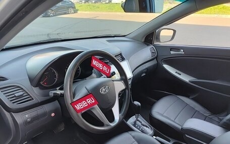 Hyundai Solaris II рестайлинг, 2013 год, 650 000 рублей, 16 фотография