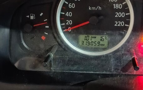 Nissan Almera, 2005 год, 350 000 рублей, 11 фотография