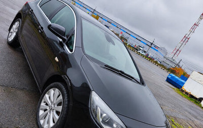 Opel Astra J, 2011 год, 475 000 рублей, 1 фотография