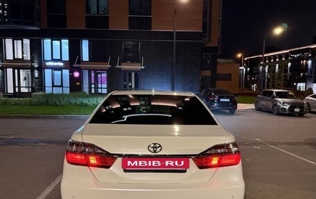Toyota Camry, 2018 год, 1 450 000 рублей, 5 фотография