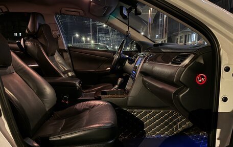 Toyota Camry, 2018 год, 1 450 000 рублей, 9 фотография