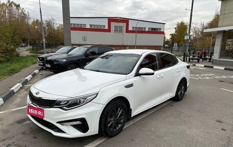 KIA Optima IV, 2019 год, 1 300 000 рублей, 2 фотография