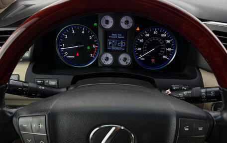 Lexus LX III, 2008 год, 2 890 000 рублей, 10 фотография