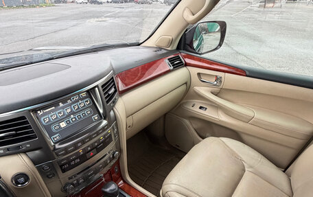 Lexus LX III, 2008 год, 2 890 000 рублей, 11 фотография