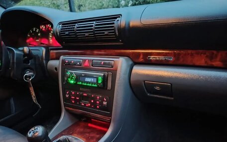Audi A4, 1999 год, 450 000 рублей, 18 фотография