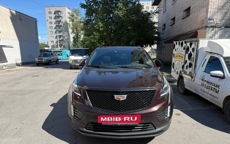 Cadillac XT5 I рестайлинг, 2020 год, 3 150 000 рублей, 2 фотография