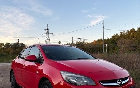 Opel Astra J, 2014 год, 500 000 рублей, 1 фотография