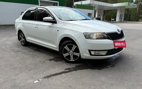 Skoda Rapid I, 2014 год, 750 000 рублей, 3 фотография