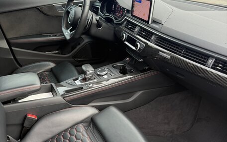 Audi RS 5, 2019 год, 6 000 000 рублей, 9 фотография
