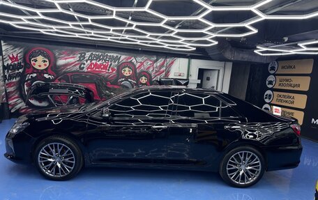 Toyota Camry, 2017 год, 2 250 000 рублей, 4 фотография