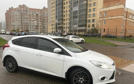 Ford Focus III, 2013 год, 590 000 рублей, 2 фотография