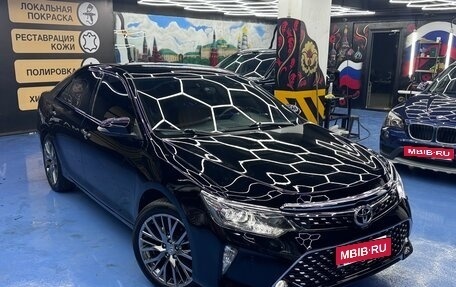 Toyota Camry, 2017 год, 2 250 000 рублей, 12 фотография