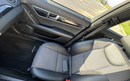 Mercedes-Benz C-Класс, 2011 год, 1 550 000 рублей, 11 фотография
