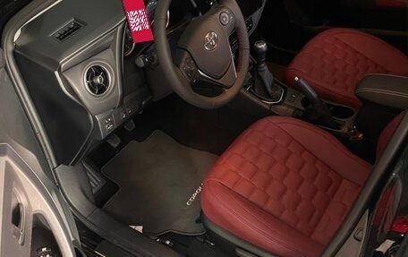 Toyota Corolla, 2016 год, 2 500 000 рублей, 2 фотография
