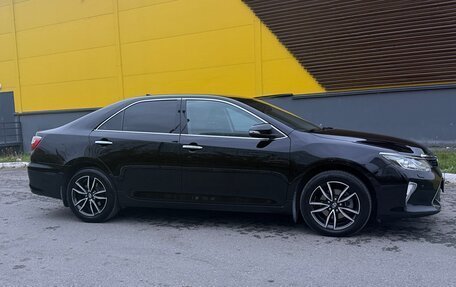 Toyota Camry, 2018 год, 2 150 000 рублей, 7 фотография