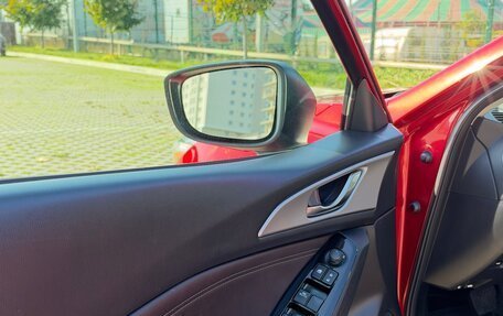 Mazda 3, 2016 год, 1 590 000 рублей, 12 фотография