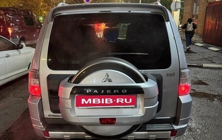 Mitsubishi Pajero IV, 2011 год, 2 400 000 рублей, 4 фотография