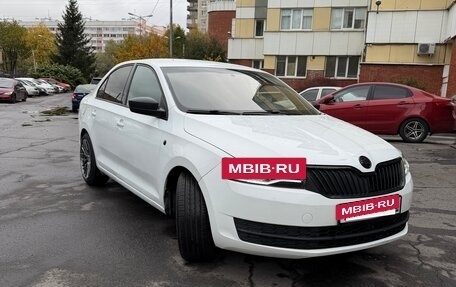 Skoda Rapid I, 2017 год, 600 000 рублей, 2 фотография