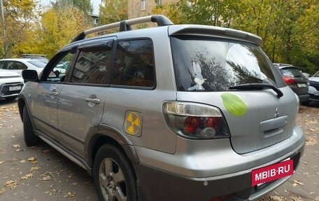 Mitsubishi Outlander III рестайлинг 3, 2004 год, 565 000 рублей, 9 фотография