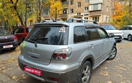 Mitsubishi Outlander III рестайлинг 3, 2004 год, 565 000 рублей, 7 фотография