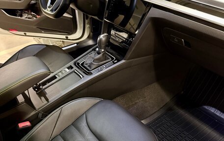 Volkswagen Passat CC, 2022 год, 3 750 000 рублей, 11 фотография