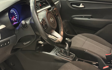KIA Rio IV, 2019 год, 890 000 рублей, 10 фотография
