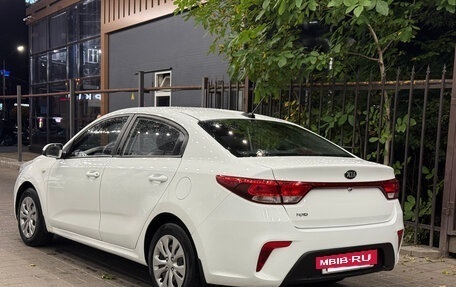 KIA Rio IV, 2019 год, 890 000 рублей, 5 фотография