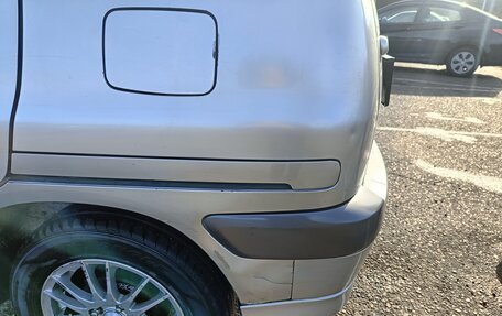 Toyota Raum I, 2001 год, 430 000 рублей, 13 фотография