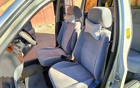 Toyota Raum I, 2001 год, 430 000 рублей, 23 фотография