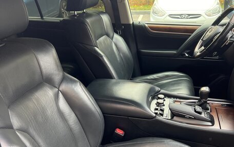 Lexus LX III, 2016 год, 8 000 000 рублей, 16 фотография
