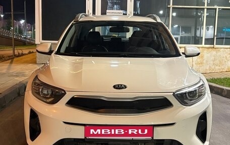 KIA Stonic, 2019 год, 1 225 000 рублей, 2 фотография