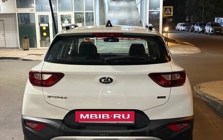 KIA Stonic, 2019 год, 1 225 000 рублей, 6 фотография