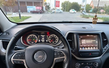 Jeep Cherokee, 2015 год, 1 700 000 рублей, 19 фотография