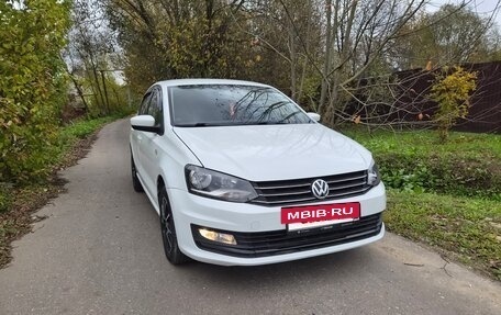Volkswagen Polo VI (EU Market), 2015 год, 715 000 рублей, 4 фотография