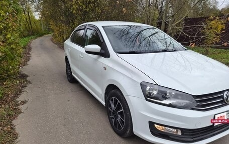Volkswagen Polo VI (EU Market), 2015 год, 715 000 рублей, 3 фотография