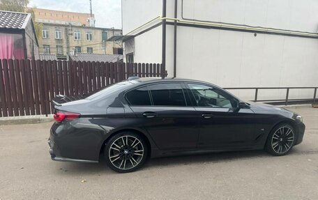 BMW 5 серия, 2021 год, 4 600 000 рублей, 3 фотография