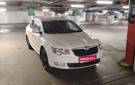 Skoda Superb III рестайлинг, 2012 год, 1 050 000 рублей, 9 фотография