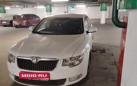 Skoda Superb III рестайлинг, 2012 год, 1 050 000 рублей, 8 фотография