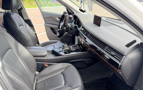 Audi Q7, 2015 год, 3 200 000 рублей, 8 фотография