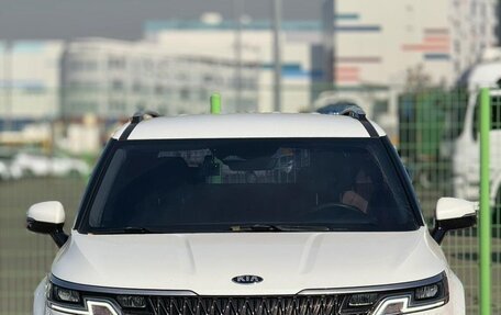KIA Carnival, 2020 год, 2 800 000 рублей, 8 фотография