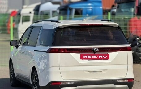 KIA Carnival, 2020 год, 2 800 000 рублей, 4 фотография
