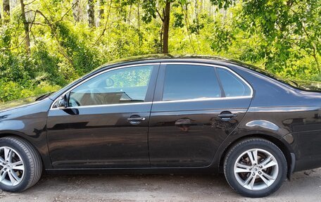 Volkswagen Jetta VI, 2008 год, 510 000 рублей, 4 фотография